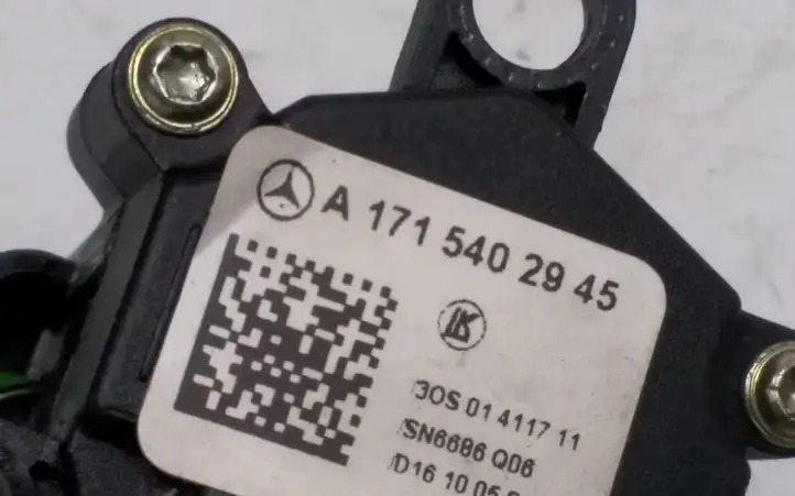 Mercedes-Benz CLS C219 (2003 - 2011) A1715402945 Регулировка рулевой колонки — фото 2