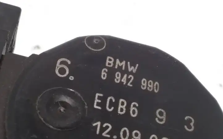 BMW 5 E60 E61 (2004 - 2010) 6942990 Двигатель задвижки потока воздуха — фото 2