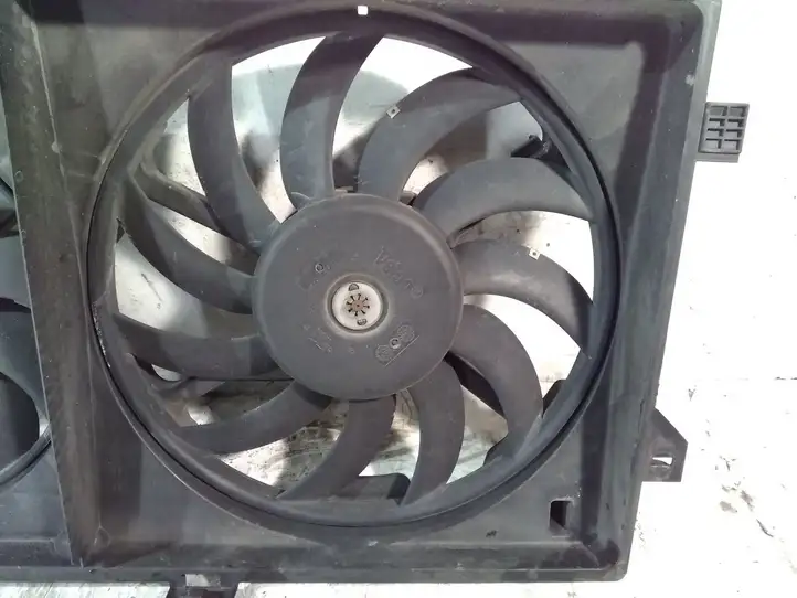 Chrysler Voyager (2004 - 2007) FS1212868501E Электровентилятор радиатора — фото 2