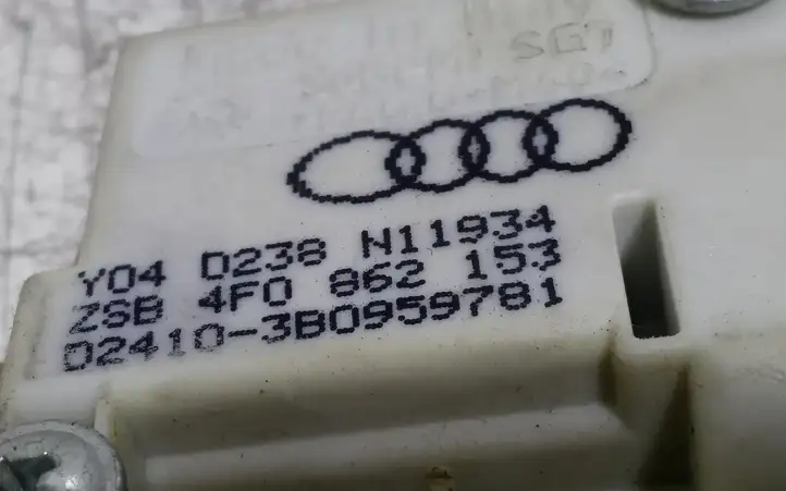 Audi A6 S6 C6 4F (2004 - 2008) 4F0862153 Замок крышки топливного бака — фото 2