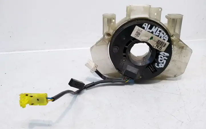 Nissan Almera (2000 - 2006) 25560BM565 Контактное кольцо SRS — фото 1