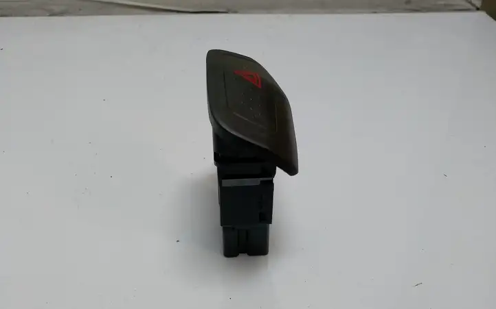 Nissan Primera (2001 - 2008) 06016 Включатель аварийных фонарей — фото 3