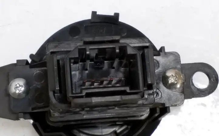 Honda Civic (2006 - 2011) M26983 Включатель аварийных фонарей — фото 2