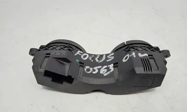 Ford Focus (1998 - 2004) YS4T19A945 Кнопка обогрева стекла — фото 2
