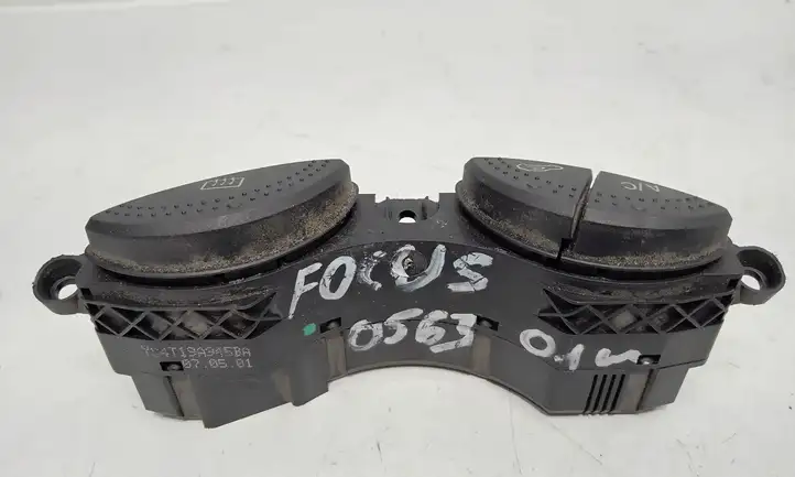 Ford Focus (1998 - 2004) YS4T19A945 Кнопка обогрева стекла — фото 3