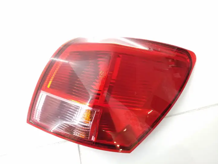 Nissan Qashqai (2006 - 2010) 89071062 Задний фонарь в кузове — фото 1