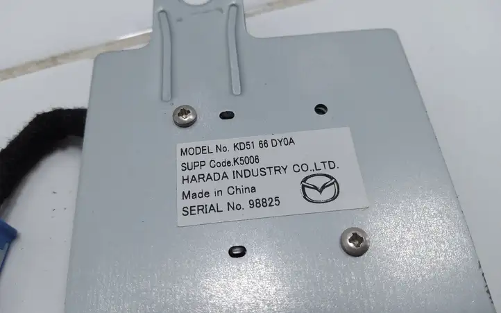 (2012 - 2015) KD5166DY0A GPS антенна — фото 2
