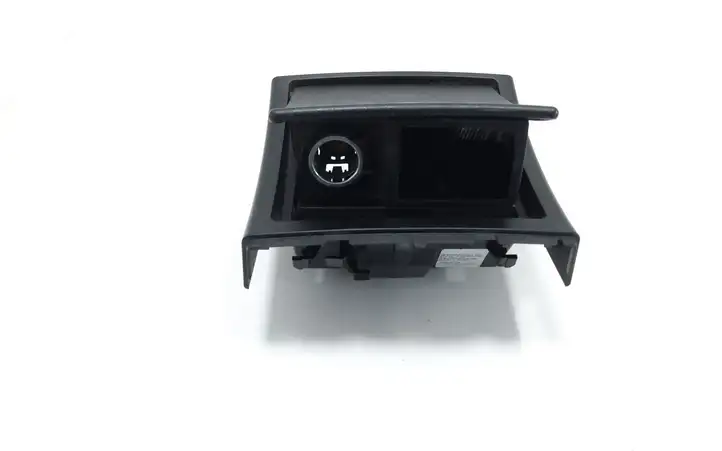 Mercedes-Benz E W212 (2009 - 2016) A2126803750 Задняя пепельница — фото 4