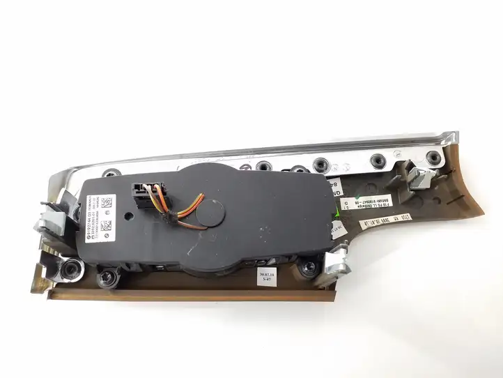BMW 5 F10 F11 (2009 - 2016) 919274403 Включатель фонарей — фото 2