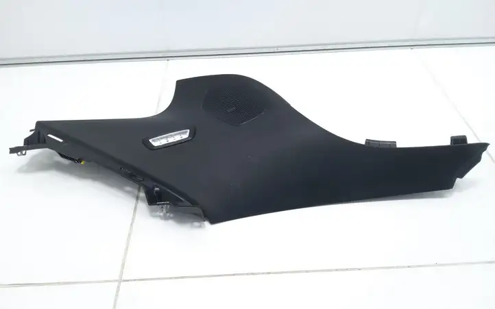 Mercedes-Benz EQC (2018 - ) A2936908900 Верхняя обшивка стойки D — фото 3