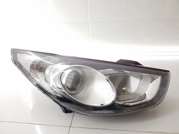 Hyundai ix35 (2009 - 2013) 921022Y Передняя фара — фото 1