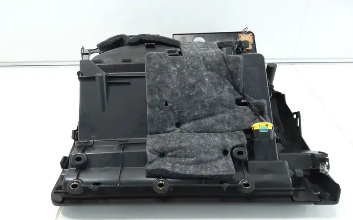 Audi A4 S4 B8 8K (2007 - 2011) 8K1857035A Бардачок в сборе — фото 3