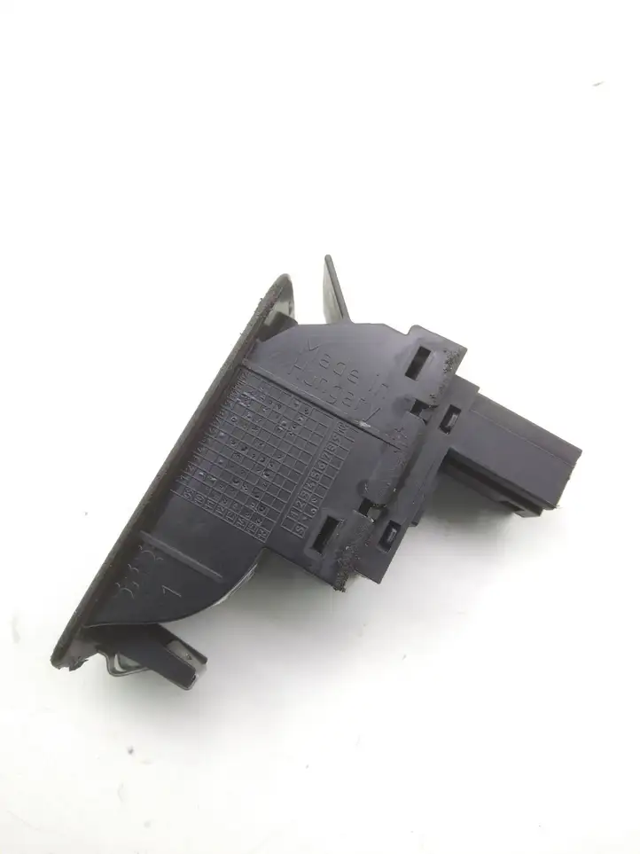 Volkswagen Sharan (2010 - 2015) Кнопка стеклоподъемников — фото 2