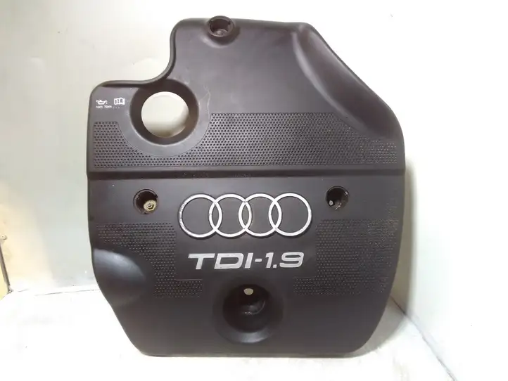Audi A3/S3 8L (1996 - 2000) 038103935A Крышка двигателя декоративная — фото 1