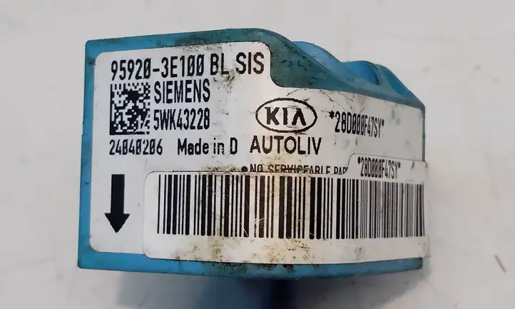Kia Sorento (2002 - 2006) 959203E100 Датчик удара SRS — фото 1