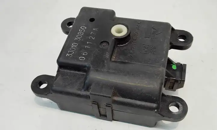 Nissan X-Trail T30 (2001 - 2007) 3J01030850 Двигатель задвижки потока воздуха — фото 1