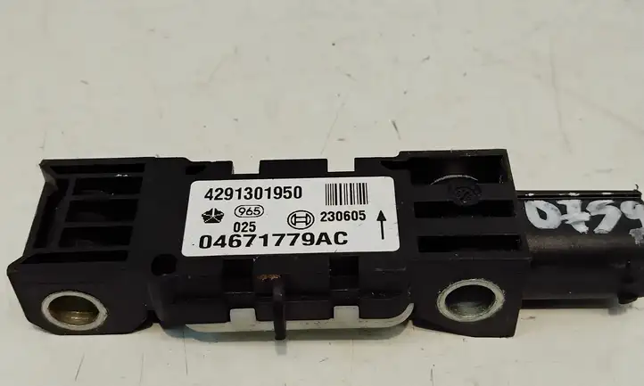 Jeep Grand Cherokee (WK) (2004 - 2010) 4291301950 Датчик удара SRS — фото 1