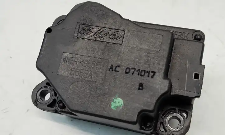 Volvo S40 (2007 - 2012) 4N5H19E615AC Двигатель задвижки потока воздуха — фото 3