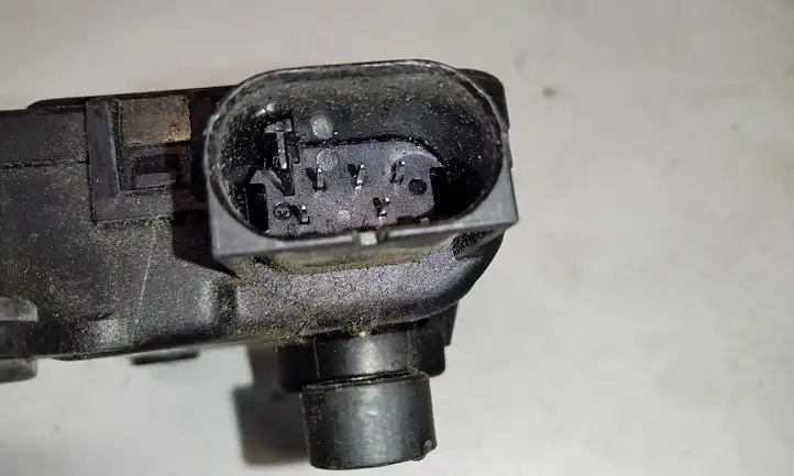 Audi A6 Allroad C5 (2000 - 2006) 0132801127 Двигатель задвижки потока воздуха — фото 3