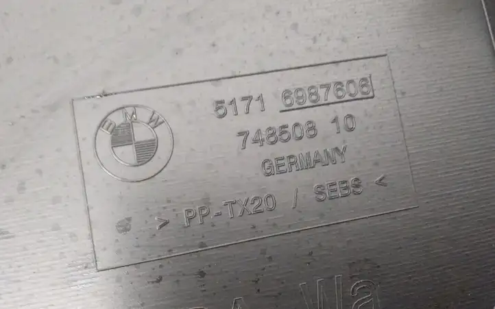 BMW 5 F10 F11 (2009 - 2016) 51716987606 Жабо стеклоочистителей — фото 6