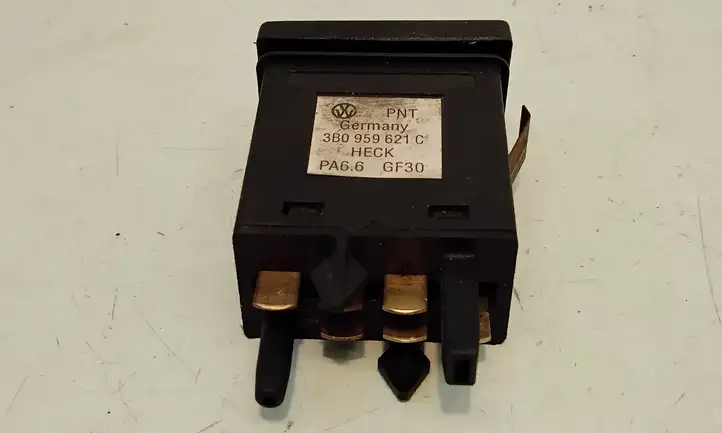 Volkswagen PASSAT B5.5 (2001 - 2005) 3B0959621C Кнопка обогрева стекла — фото 2