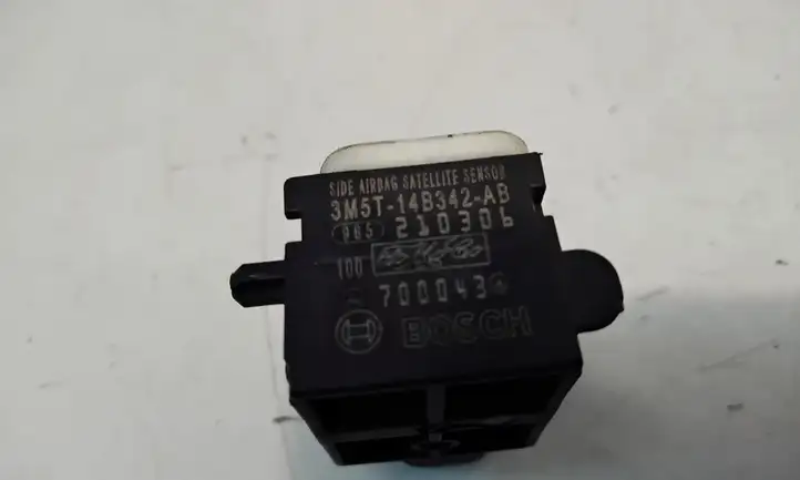 Ford Focus (2005 - 2008) 3M5T14B342AB Датчик удара SRS — фото 4
