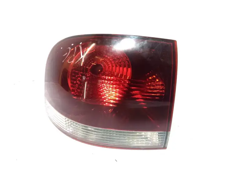 Volkswagen Touareg I (2002 - 2010) 7L6945095R Задний фонарь в кузове — фото 1