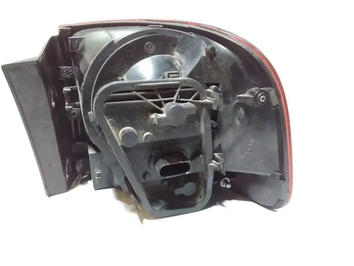 Volkswagen Touareg I (2002 - 2010) 7L6945095R Задний фонарь в кузове — фото 3