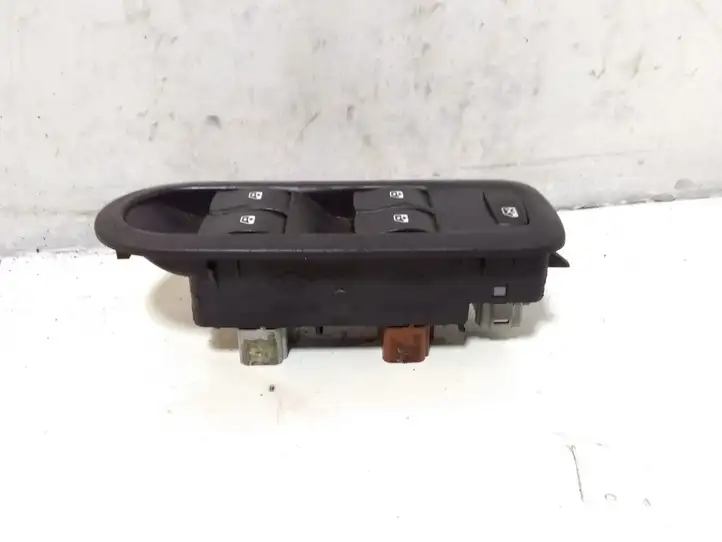 Renault Scenic II - Grand scenic II (2003 - 2006) 156018070D Блок кнопок стеклоподъемников — фото 2