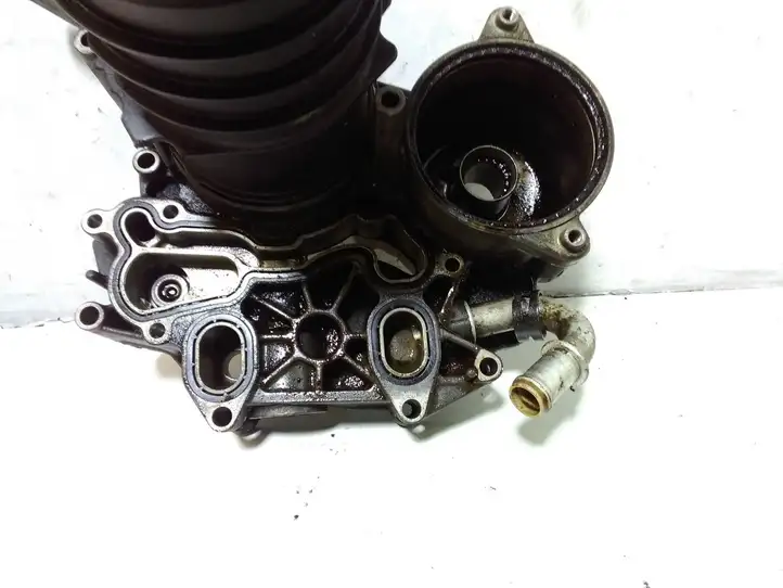 Audi A6 Allroad C6 (2006 - 2008) 0591153971 Кронштейн масляного фильтра — фото 4