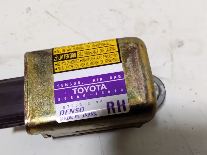 Toyota Corolla Verso E121 (2001 - 2004) 8986013010 Датчик удара SRS — фото 4