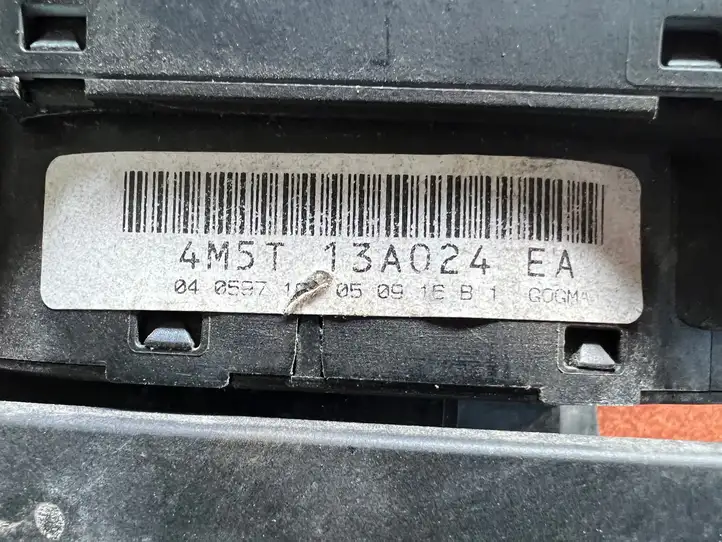 Ford Focus (2005 - 2008) 4M5T13A024EA Включатель фонарей — фото 2