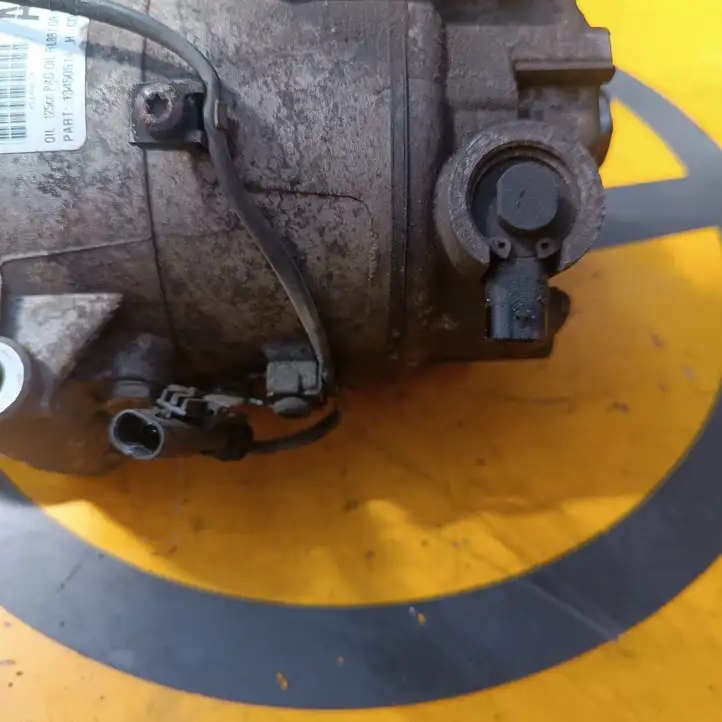 Opel Zafira B (2008 - 2014) 13450514 Компрессор (насос) кондиционера воздуха — фото 2