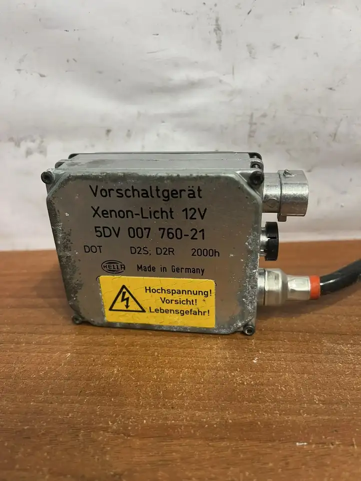 Mercedes-Benz E W210 (1995 - 2002) 5DV00776021 Блок розжига ксенона — фото 4
