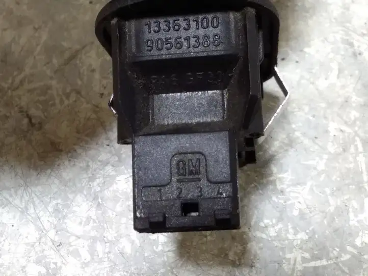 Opel Zafira B (2003 - 2006) 13363100 Блок кнопок стеклоподъемников — фото 2