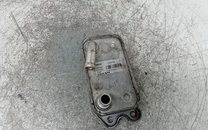 Volvo S60 (2010 - 2013) 22951 Кронштейн масляного фильтра — фото 1