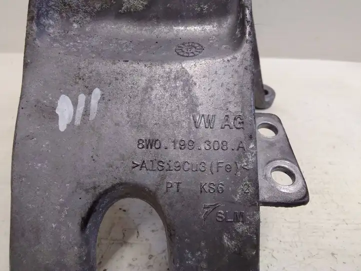 Audi A4 S4 B9 (2015 - 2019) 8W0199308A Кронштейн двигателя — фото 4