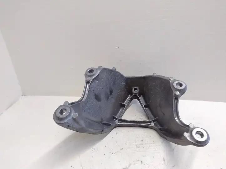 Audi A4 S4 B9 (2015 - 2019) 8W0199307F Кронштейн двигателя — фото 3