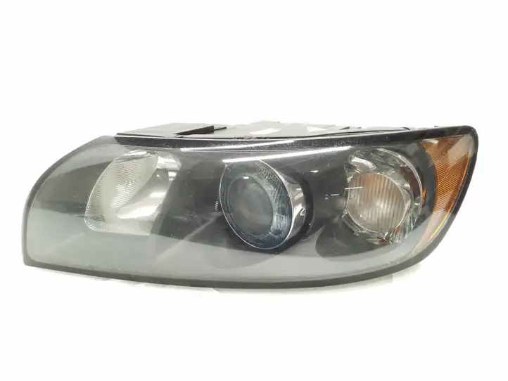 Volvo V50 (2008 - 2012) 30698877 Передняя фара — фото 1
