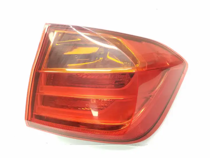 BMW 3 F30 F35 F31 (2012 - 2018) 725989407 Задний фонарь в кузове — фото 2