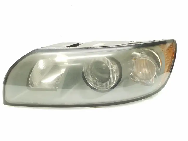 Volvo V50 (2008 - 2012) 30698885 Передняя фара — фото 1
