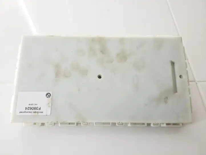 BMW 3 F30 F35 F31 (2012 - 2018) 6135682437801 Модуль комфорта — фото 3