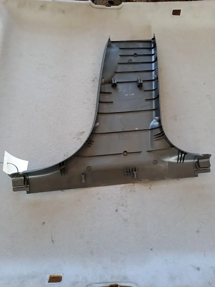 Audi A4 S4 B8 8K (2007 - 2011) 8K0867239C Нижняя обшивка стойки B — фото 2