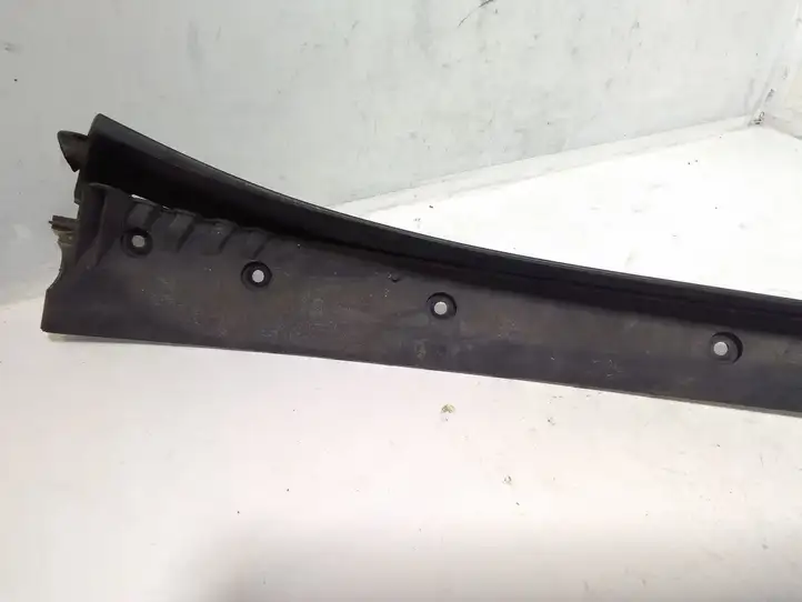 Seat Altea XL (2004 - 2015) 5P0854320D Накладка стоек лобового стекла — фото 3