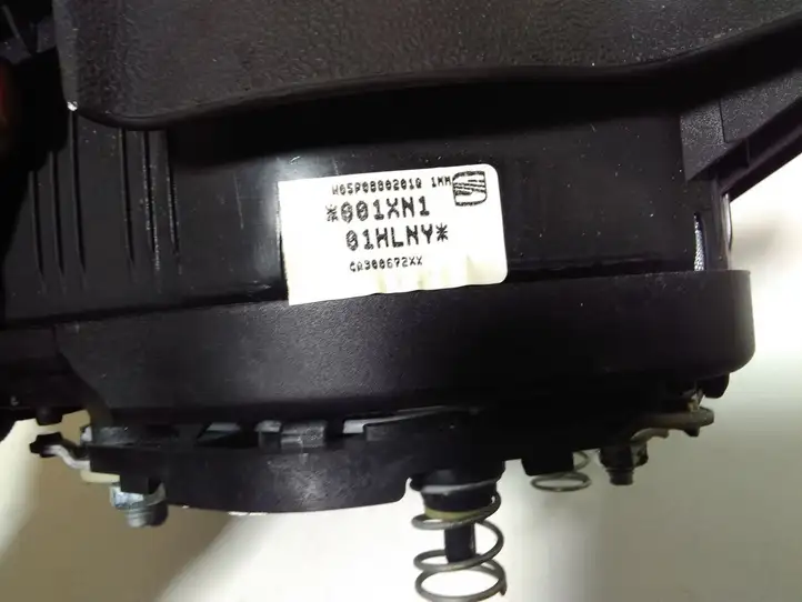 Seat Altea XL (2004 - 2015) 5P0880201Q Подушка безопасности руля — фото 3