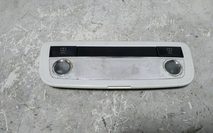 Mercedes-Benz CLA C117,X117,W117 (2013 - 2019) 951900165086 Задняя подсветка — фото 1