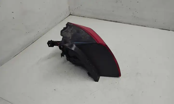 Volkswagen Golf VII (2013 - 2019) 5G0945096M Задний фонарь в кузове — фото 3