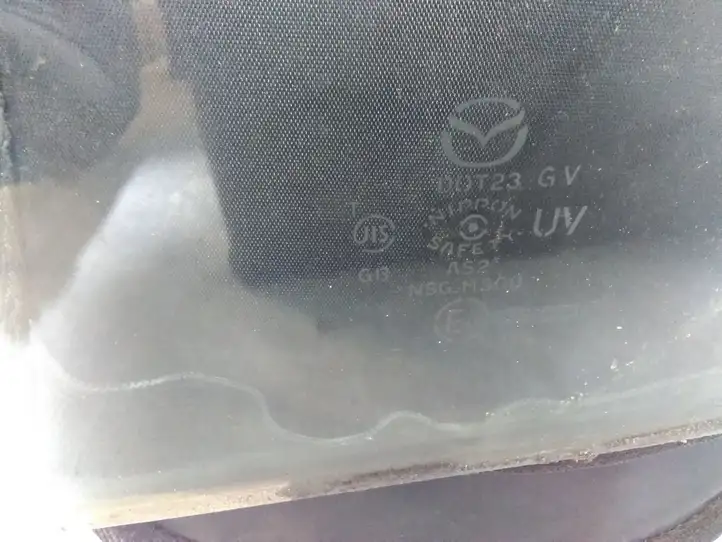 Mazda 5 (2005 - 2010) Форточка двери — фото 3