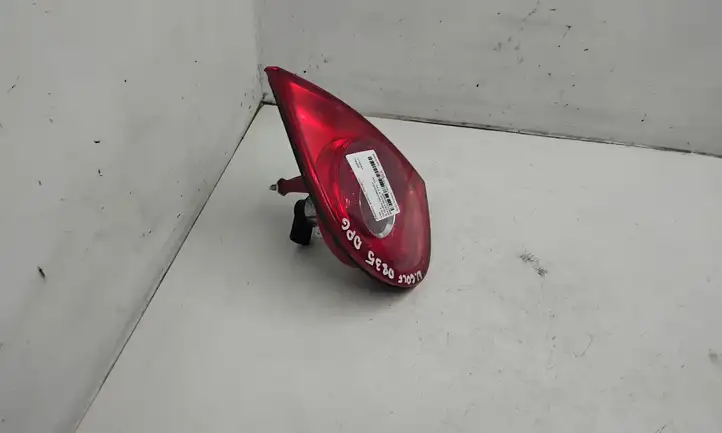 Volkswagen Golf V (2003 - 2009) 1K6945094F Задний фонарь в крышке багажника — фото 3