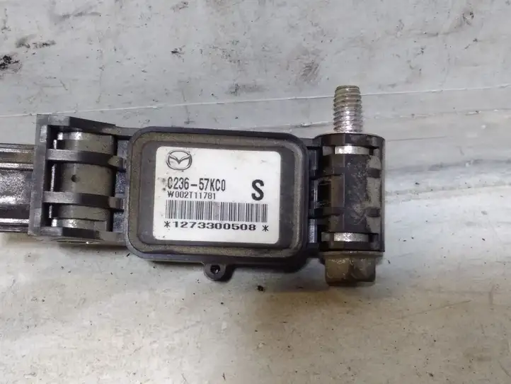 Mazda 5 (2005 - 2010) C23657KC0 Датчик удара SRS — фото 2